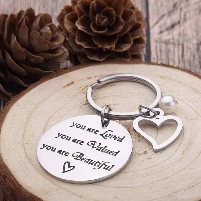 ハットキーホルダー ペンダント キーチェーン おしゃれ キーリング付 可愛い 上質 魅力 かばん掛け 小物 真珠 アクセサリー 誕生日プレ..