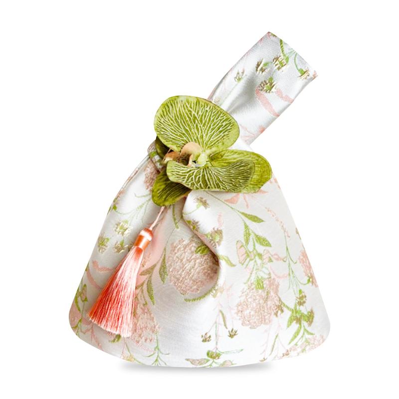 [DIFEIUKI] 和装 バッグ レディース 巾着バッグ タッセル付き 手提げバッグ おしゃれ かわいい 花柄 ポーチ 小銭入れ 浴衣用 浴衣バッグ 花火大会 七五三 女の子 夏祭り 成人式 結婚式 好意バッ