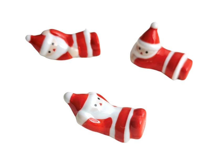 箸置き サンタ セラミックス製 かわいい サンタクロース 陶器 卓上小物 キッチン用品 飾り物 キッチン雑貨 カトラリーレスト インテリア 3個セット