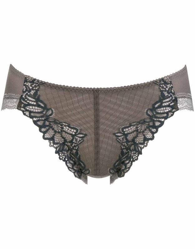 [ワコール] ショーツ 【リボンブラ 脇すっきり】 BRB433とペア はきこみ丈あさめ ナイロンベア天竺素材(バック) 3Lまで対応 大きいサイズ PRA133 レディース