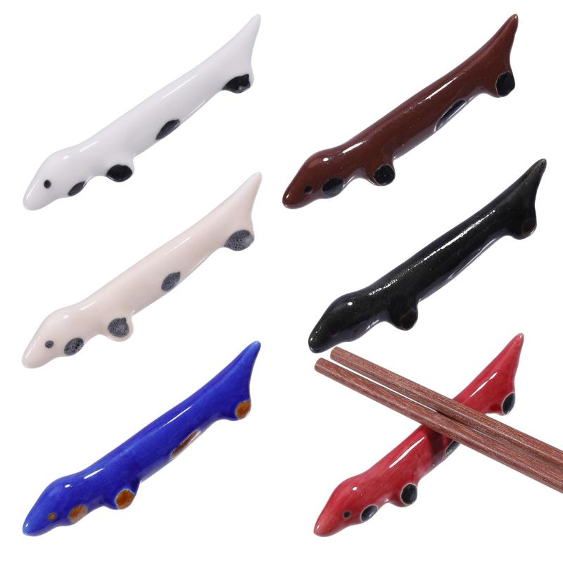 GLOBLELAND 6個セット 漫画風ダックスフンド 箸置き セラミック製食器デコレーション レストラン・ディナーパーティー用パッケージ内容: 漫画風ダックスフンドの箸置き6個セット（各色1個ずつ）。お食事の際に上品な雰囲気をプラスします...