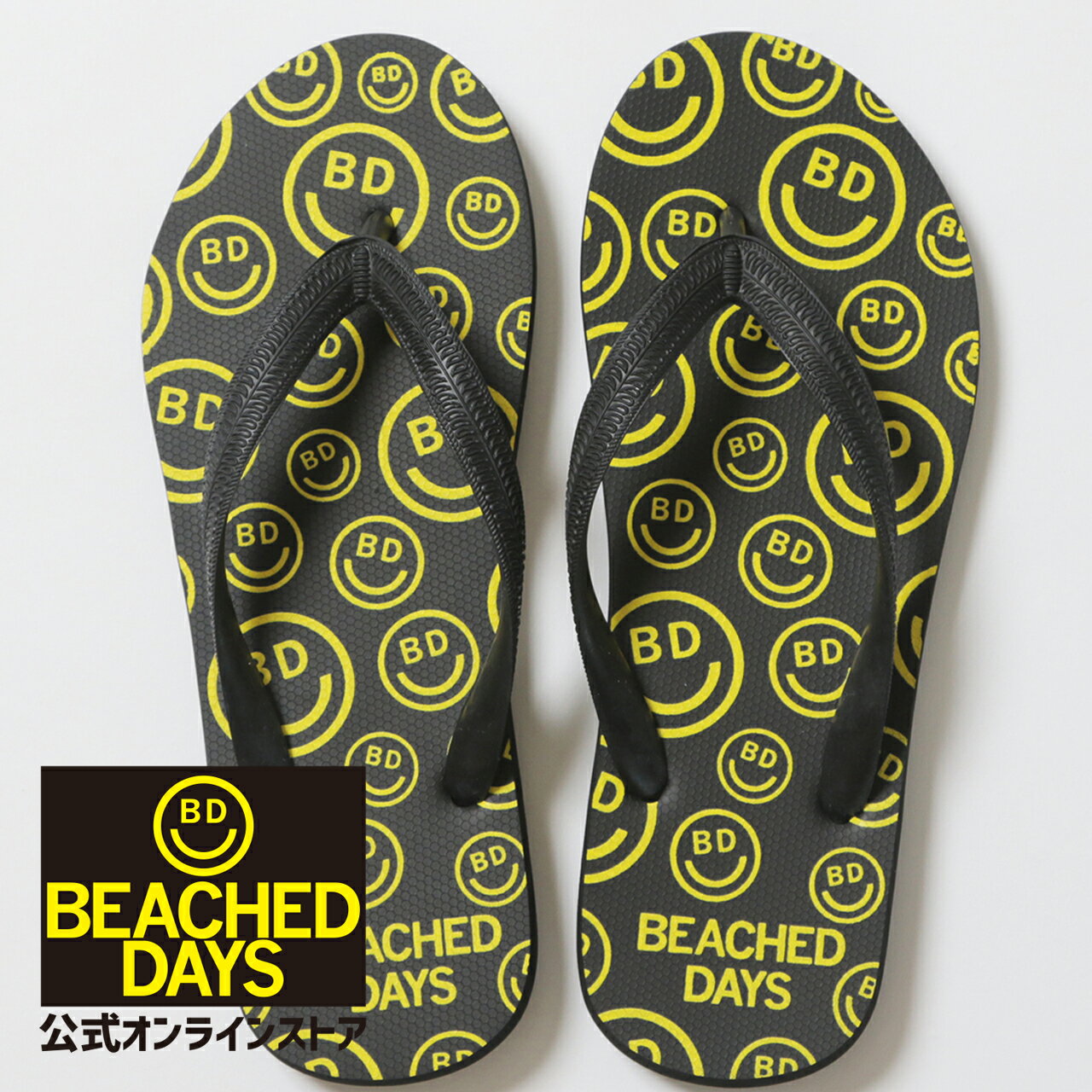 楽天BEACHED DAYS STORE 楽天市場店【30％OFFセール】モノグラム ビーチサンダル ビーチドデイズ 公式 BEACHED DAYS BD x cyaarvo Monogram Beach Sandal サンダル CYARVO シアーヴォ別注 ビーサン サーフィン ビーチ プール 海 スマイル ロゴ 黒 ブラック メンズ グッズ