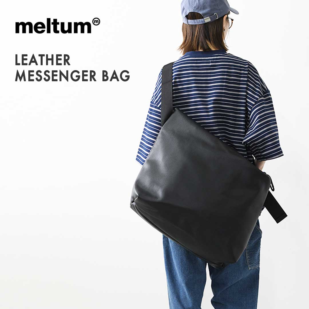 ＊メーカー希望小売価格はメーカー商品タグに基づいて掲載しています。 詳しくはこちらのリンクから詳細をご覧ください。meltum [メルタム] LEATHER MESSENGER BAG [MTM-BG-0304-25] meltumのベストセラーバッグ NYLON MESSENGER BAG をシボ感のあるシンセティックレザーでアップデートしました。 無駄のないシンプルなメッセンジャーバッグ。 サイドポケットは独立しているので財布やスマホ入れに最適です。 鍵やキーホルダーを付けれる便利なロゴ入りカラビナ付き。 長さ調整のしやすいアジャスター付きのショルダーベルトは重い荷物にも対応できるよう太めに設計しております。 内側には14インチのPCが楽々入るサイズのPCポケット、メッシュポケット×2、ジップ付きポケット×1と機能性も抜群。 表地にはリアルレザーさながらのシンセティックレザーを採用。 さらに止水ジップを施すことで急な悪天候にも対応できます。 裏地には綿100%のスレキを使用。メッセンジャーバッグながらも高級感を演出してくれます。 ガッシリした素材で荷物の量に左右されず形が崩れにくいのも魅力です。 PRODUCT DETAILS 素材 SYNTHETIC LEATHER 生産国 MADE IN CHINA 注意 ・メーカー発表のサイズを表記させて頂いております。予めご了承ください ・着用、お取り扱いの際は商品についておりますアテンションタグ、洗濯ネームを必ずご確認ください。 ・ご利用のモニターによって、色調・風合いなど実際の商品との違いが生じる場合がございます。予めご了承ください。 SIZE CHART SIZE(cm) 縦 横 マチ ショルダー 容量 重さ ONE SIZE 40.5 56.5 17 ~104 31L 895g ＞メーカー発表のサイズを表記させて頂いております