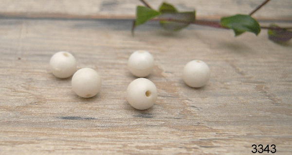 ヴィンテージアクリルビーズ7mm丸・オフホワイト(3343)