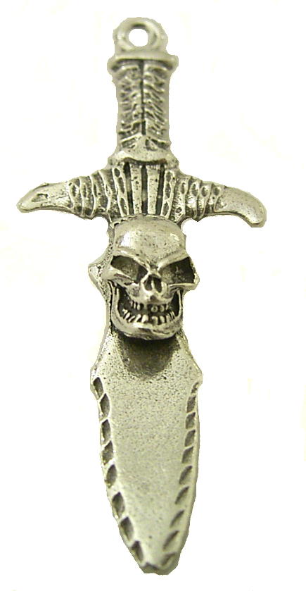 チャーム（AUシルーズ）スカル・ナイフ（大）　シルバー