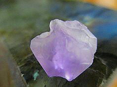 アメジスト 原石 アメジスト原石−19 天然石 原石 アメジストアメジスト パワーストーン原石 パワーストーン アメジスト 天然石癒し パワーストーン 天然石 アメジスト 癒し 天然石 アメジスト 紫水晶アメジスト ヒーリングストーン