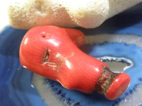 珊瑚ペンダントトップ−14 枝珊瑚 手芸 さんごビーズ 枝珊瑚 珊瑚ネックレス制作用 珊瑚アクセサリー制作用 珊瑚ビーズ 珊瑚パーツ