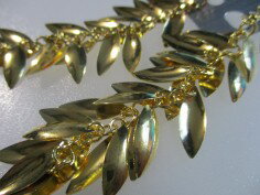 シルバー ピアス　メタル ピアス　イエローゴールドのチャームピアス−120