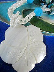シェルネックレス ハワイアンネックレス フラワー大輪 桜−110 貝 ネックレス 貝 ロングネックレス フラワーネックレス