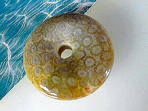 珊瑚ペンダントトップ ドーナツ 赤珊瑚 ペンダントトップ-11 ドーナツペンダントトップ サークルペンダントトップ 天然石ペンダントトップ 枝珊瑚 珊瑚アクセサリー 珊瑚ネックレス制作用