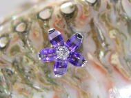 CZ ペンダントトップ　タンザナイト フラワ− ハーフムーン　タンザナイトキュービックジルコニア ペンダントトップ CZ ネックレス CZ リング 用ダイヤモンドに負けないダイヤモンド 鉱石パワーストーン キュービックジルコニア ダイヤモンド CZ