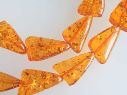 琥珀 ビーズ(縦穴)(2こ)−218 琥珀 パーツ 琥珀 ペンダントトップ 琥珀 ネックレス 琥珀 ピアス 勝負 ネックレス 琥珀 パワーストーン ...