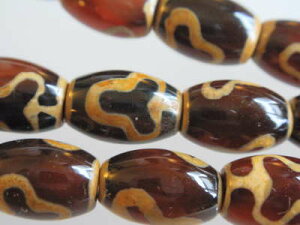 天珠 チベット天珠 (ヒマラヤ)(ケ売り)コラム−2チベット天珠という 名で慕われるチベット、ネパール等のヒマラヤ文化圏の【お薦めビーズ天然石で祈願石 守護石