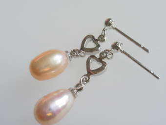 淡水パールピアスピンクパールピアス...