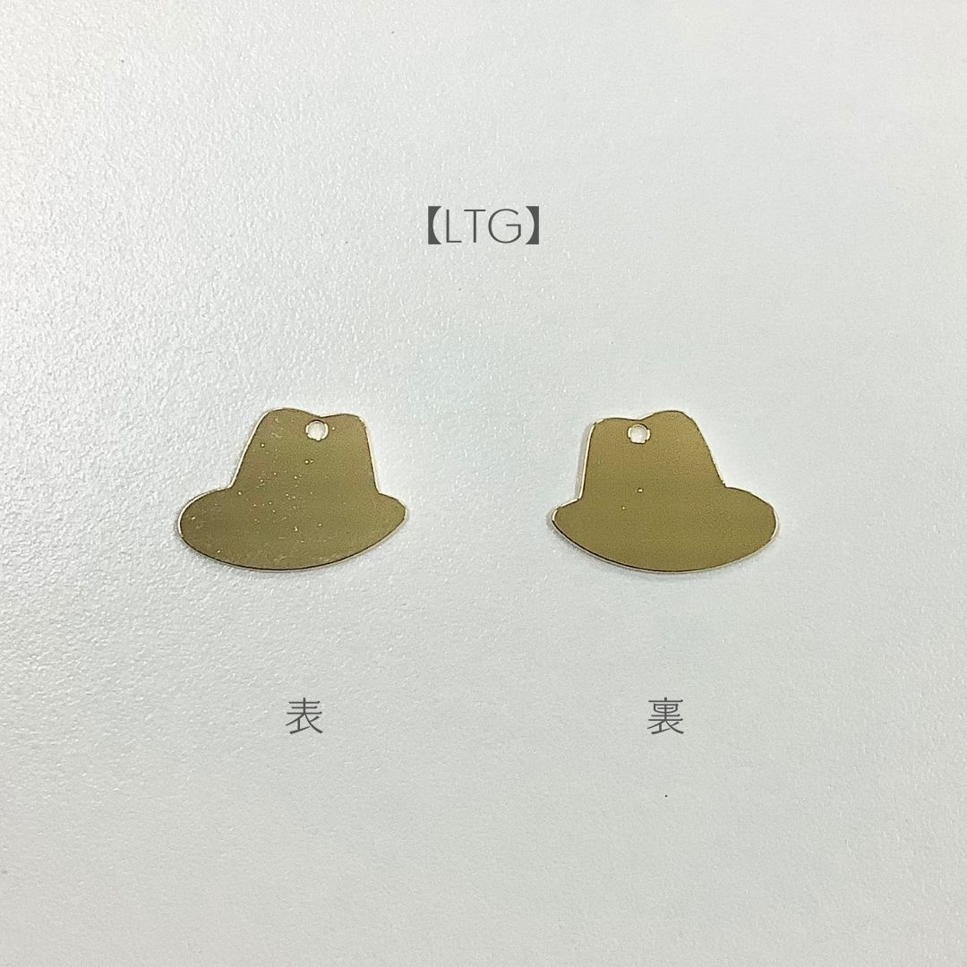 【 真鍮 エッチング パーツ ハット 一つ穴 15×11mm（1ヶ） j4 】 日本製 アクセサリーパーツ 帽子 被り物 メタル ゴールド シルバー 穴あり 通し穴 ハンドメイド 手作りビーズ チャーム アクセサリー ピアス イヤリング