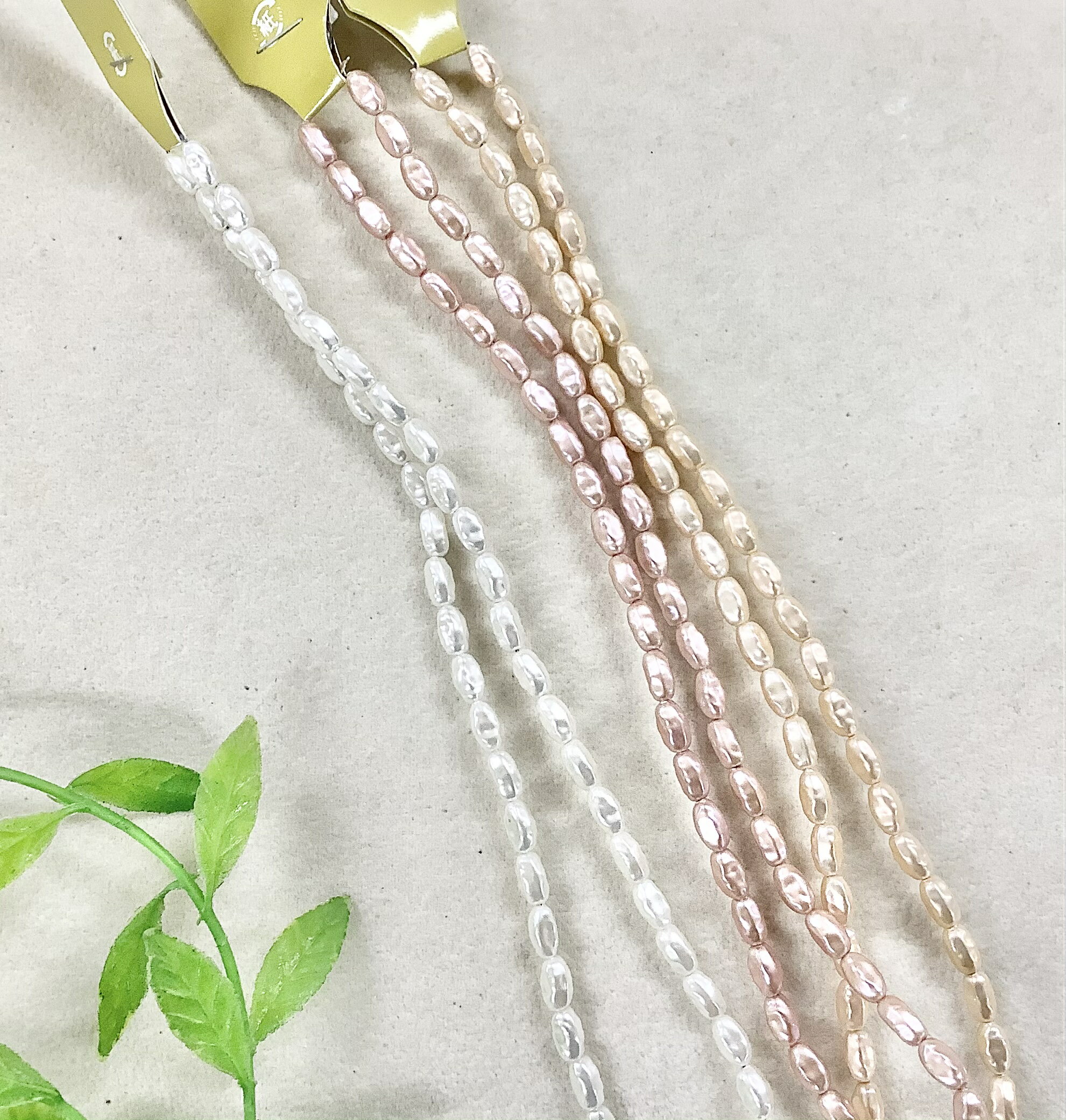 【 パール タテビワ 限定 カラー 4x8mm 38cm j4 】アクリル 日本製 変形 ゆがみ ビ