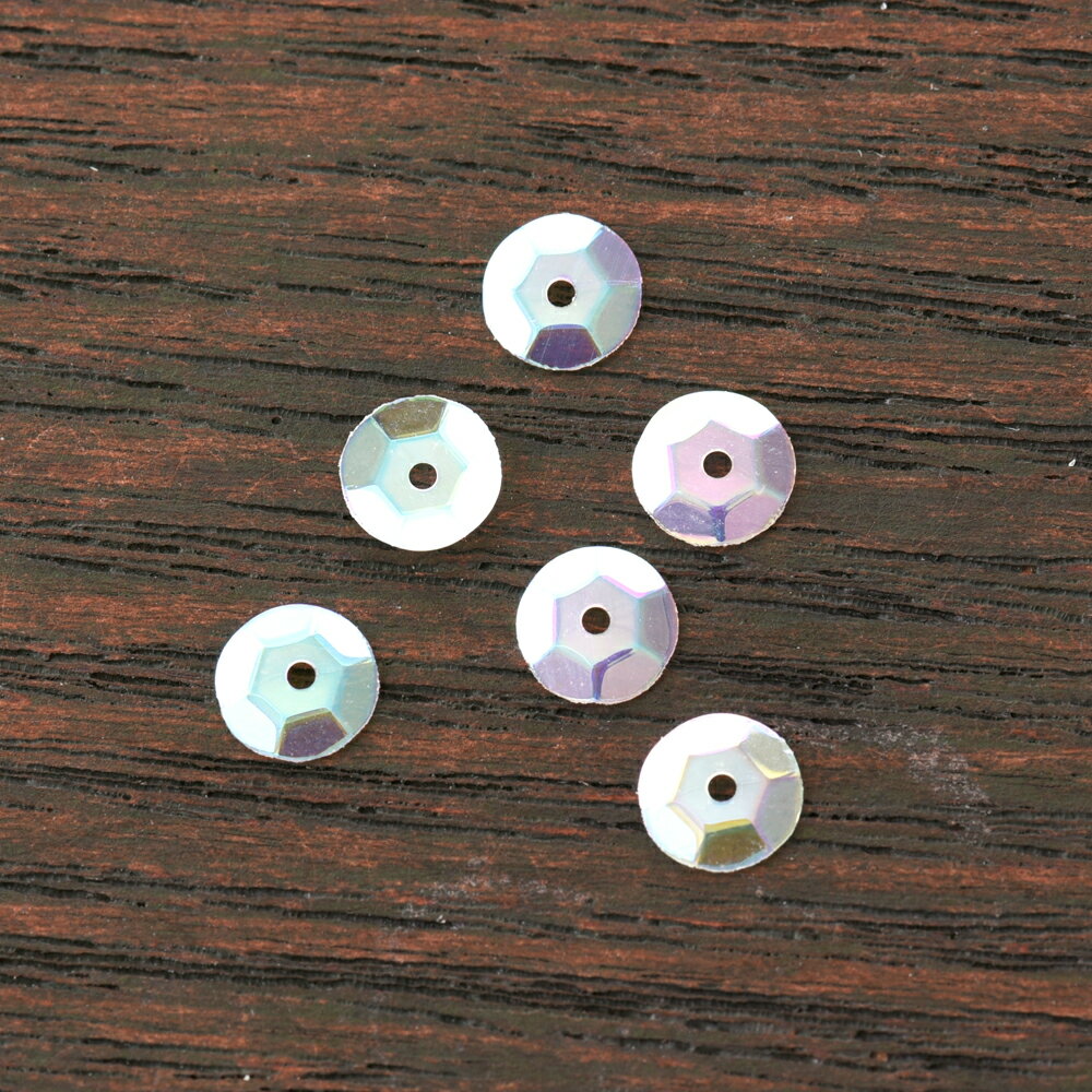 MIYUKI　糸通しスパンコール　亀甲　白スキAB　アクセサリーパーツ