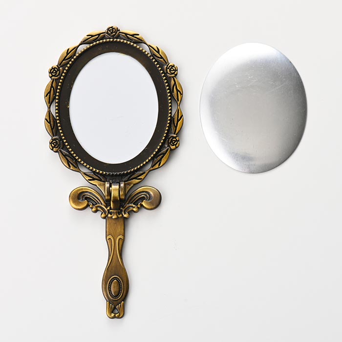 刺繍・レジンベース/アンティーク調手鏡　オーバル（お椀型板） 金古美【手芸/DIY/ハンドメイド/ビーズ..
