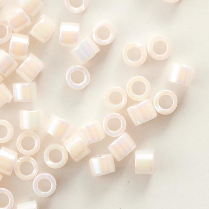 MIYUKIデリカビーズ/白ギョクエナメル焼付AB DB1500