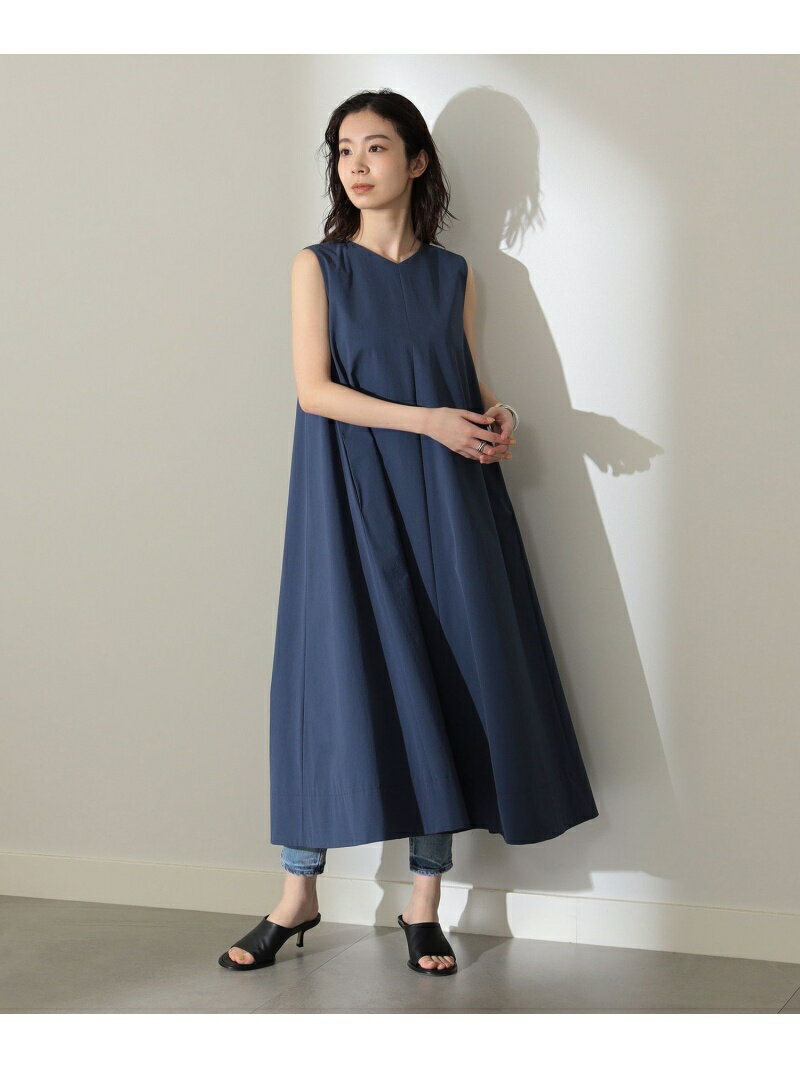 【SALE／20%OFF】【7/11 01:59まで20%OFFタイムセール中】Demi-Luxe BEAMS / Vネック ノースリーブ マキシワンピース Demi-Luxe BEAMS デミルクス ビームス ワンピース・ドレス その他のワンピース・ドレス ブルー 【RBA_E】【送料無料】[Rakuten Fashion]のサムネイル