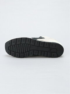 CM996 BPA 11-31-2765-424: Sea Salt / Black CM996 BPA 11-31-2765-424: Sea Salt / Black