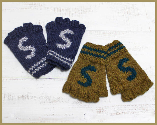 Black Sheep Special Made Fingerless Glove wool handknit Initial S / 2-colors ...