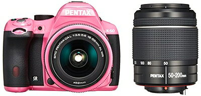【商品名】RICOH デジタル一眼レフ PENTAX K-50 DAL18-55mmWR・DAL50-200mmWRダブルズームキット ピンク K-50 WZOOM KIT PINK 10995（中古品）中古品の特性上、外箱,取り扱い説明書等は基本的には付属いたしません（付属しているものもございます）。商品として問題があるものではございません、動作いたします。また、商品名に【付属、特典、○○付き、ダウンロードコード】等の記載があっても中古品の場合は基本的にこれらは付属致しません。当店の中古品につきましては商品チェックの上、動作に問題がないものを取り扱っております。ご安心いただきました上でご購入ください。【ご注文〜発送完了までの流れ】ご注文は24時間365日受け付けております。ご注文後いただきました後に当店から注文確認メールが送信されます。発送までの期間といたしましては、ご決済完了後より2〜5営業日となります。発送完了後に発送通知番号記載のメールが送付されます。【ご注意事項】当店はお客様都合によるご注文・ご決済後のキャンセル・返品はお受けしておりません。ご承知おきのうえご注文をお願いいたします。当店は一部商品を他モール等と併売させていただいております。完売の際はご連絡させていただきます。予めご承知おきのほどお願いいたします。