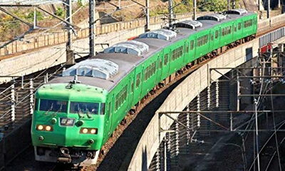 【商品名】10-949 117系 京都地域色タイプ 6両セット（中古品）中古品の特性上、外箱,取り扱い説明書等は付属いたしません。商品として問題があるものではございません。また、商品名に【付属、特典、○○付き、ダウンロードコード】等の記載が...