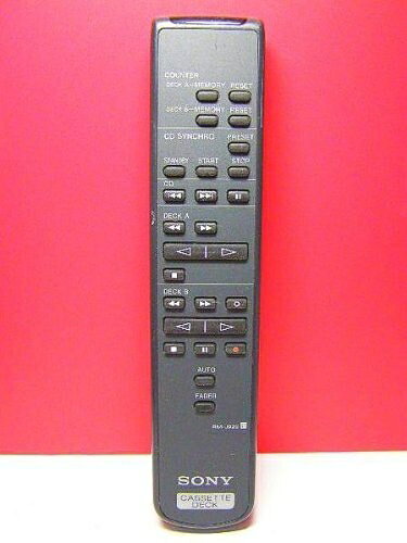 【商品名】SONY オーディオリモコン RM-J920（中古品）中古品の特性上、外箱,取り扱い説明書等は基本的には付属いたしません（付属しているものもございます）。商品として問題があるものではございません、動作いたします。また、商品名に【付属、特典、○○付き、ダウンロードコード】等の記載があっても中古品の場合は基本的にこれらは付属致しません。当店の中古品につきましては商品チェックの上、動作に問題がないものを取り扱っております。ご安心いただきました上でご購入ください。【ご注文〜発送完了までの流れ】ご注文は24時間365日受け付けております。ご注文後いただきました後に当店から注文確認メールが送信されます。発送までの期間といたしましては、ご決済完了後より2〜5営業日となります。発送完了後に発送通知番号記載のメールが送付されます。【ご注意事項】当店はお客様都合によるご注文・ご決済後のキャンセル・返品はお受けしておりません。ご承知おきのうえご注文をお願いいたします。当店は一部商品を他モール等と併売させていただいております。完売の際はご連絡させていただきます。予めご承知おきのほどお願いいたします。