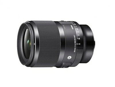 【商品名】シグマ(Sigma) SIGMA シグマ Sony Eマウント レンズ 35mm F1.4 DG DN 単焦点 広角 フルサイズ Artミラーレス専用（中古品）中古品の特性上、外箱,取り扱い説明書等は基本的には付属いたしません。商品として問題があるものではございません、動作確認済みとなります。商品名に【付属、特典、○○付き、ダウンロードコード】等の記載があっても中古品の場合は基本的にこれらは付属致しません。当店の中古品につきましては商品チェックの上、動作に問題がないものを取り扱っております。ご安心いただきました上でご購入ください。【ご注文〜発送完了までの流れ】ご注文は24時間365日受け付けております。ご注文後いただきました後に当店から注文確認メールが送信されます。発送までの期間といたしましては、ご決済完了後より2〜5営業日となります。発送完了後に発送通知番号記載のメールが送付されます。【ご注意事項】当店はお客様都合によるご注文・ご決済後のキャンセル・返品はお受けしておりません。ご承知おきのうえご注文をお願いいたします。当店は一部商品を他モール等と併売させていただいております。完売の際はご連絡させていただきます。予めご承知おきのほどお願いいたします。