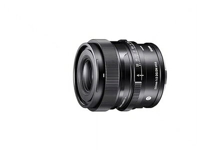 【商品名】シグマ(Sigma) SIGMA シグマ Sony Eマウント レンズ 50mm F2 DG DN 単焦点 標準 フルサイズ Contemporary ミラーレス 専用（中古品）中古品の特性上、外箱,取り扱い説明書等は基本的には付属いたしません。商品として問題があるものではございません、動作確認済みとなります。商品名に【付属、特典、○○付き、ダウンロードコード】等の記載があっても中古品の場合は基本的にこれらは付属致しません。当店の中古品につきましては商品チェックの上、動作に問題がないものを取り扱っております。ご安心いただきました上でご購入ください。保証等の記載がある場合がございますが、中古品となりますためメーカー保証の対象外となります。あらかじめご承知おきください。【ご注文〜発送完了までの流れ】ご注文は24時間365日受け付けております。当店から商品発送後に発送通知メールが送信されます。発送までの期間といたしましては、ご決済完了後より2〜5営業日程度となります。【ご注意事項】当店はお客様都合によるご注文・ご決済後のキャンセル・返品はお受けしておりません。ご承知おきのうえご注文をお願いいたします。当店は一部商品を他モール等と併売させていただいております。完売の際はご連絡させていただきます。予めご承知おきのほどお願いいたします。掲載されております画像はイメージとなります。実際の商品とは色味・付属品等が異なる場合がございますため、予めご承知おきください。