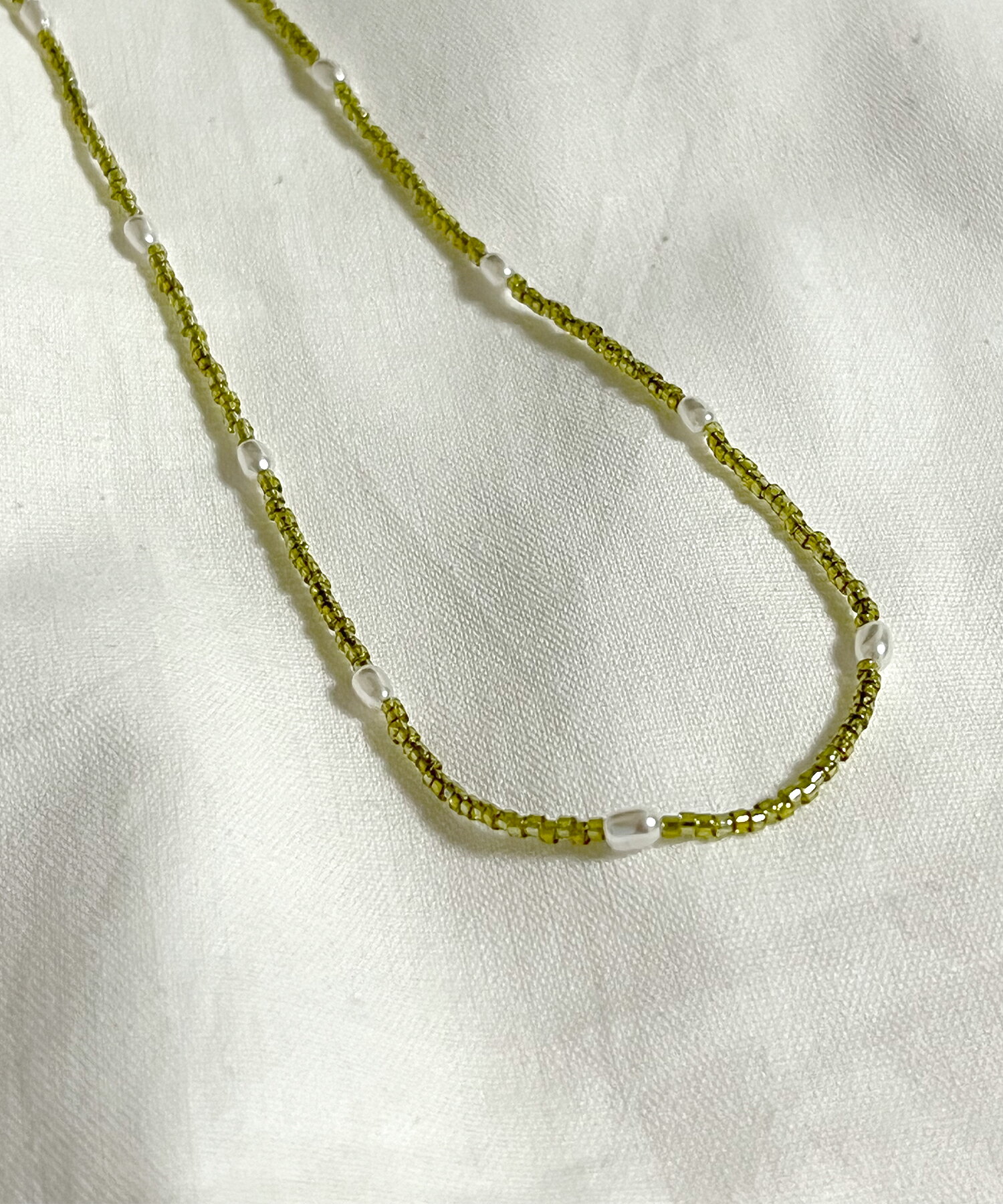 乐天商城 - アクリルパール ネックレス ゴールド 韓国 アクセサリー ユニセックス レディース メンズ ギフト バレンタインプレゼント バレンタイン 男性 女性 誕プレ