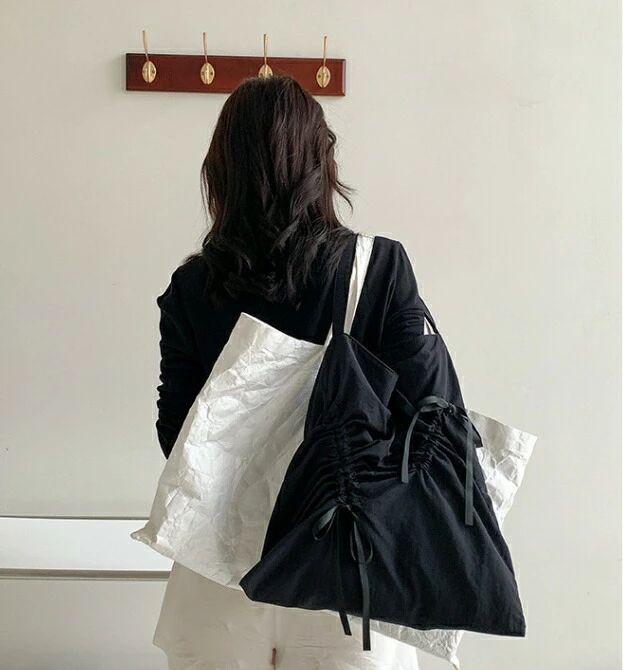 ショルダーバッグ クレープナイロン アンダーアームバッグ