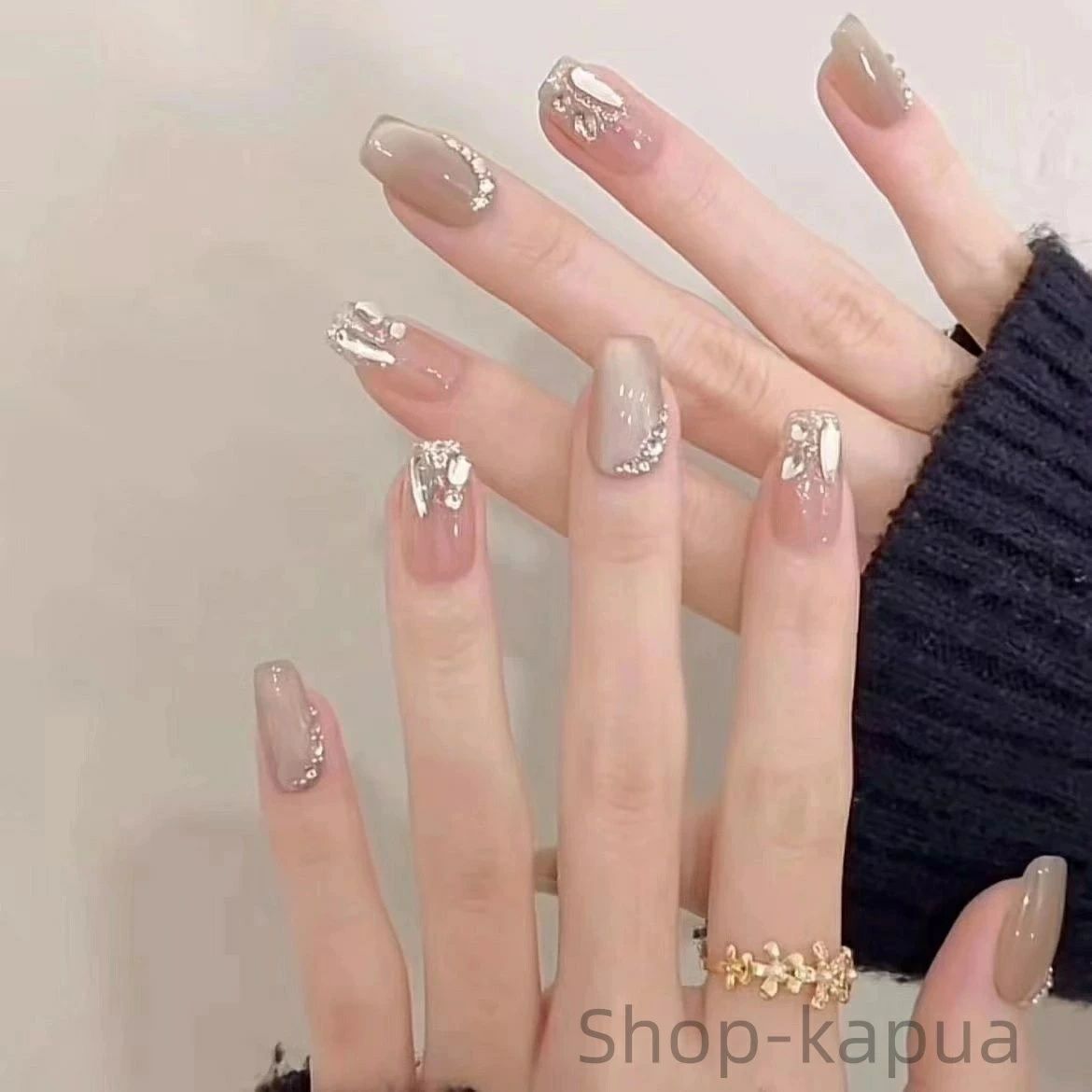 【送料無料】短いネイルチップ 可脱着 爆発的に輝くネイル テープ式 高級仕上げ 映えるキャッツアイ 新..