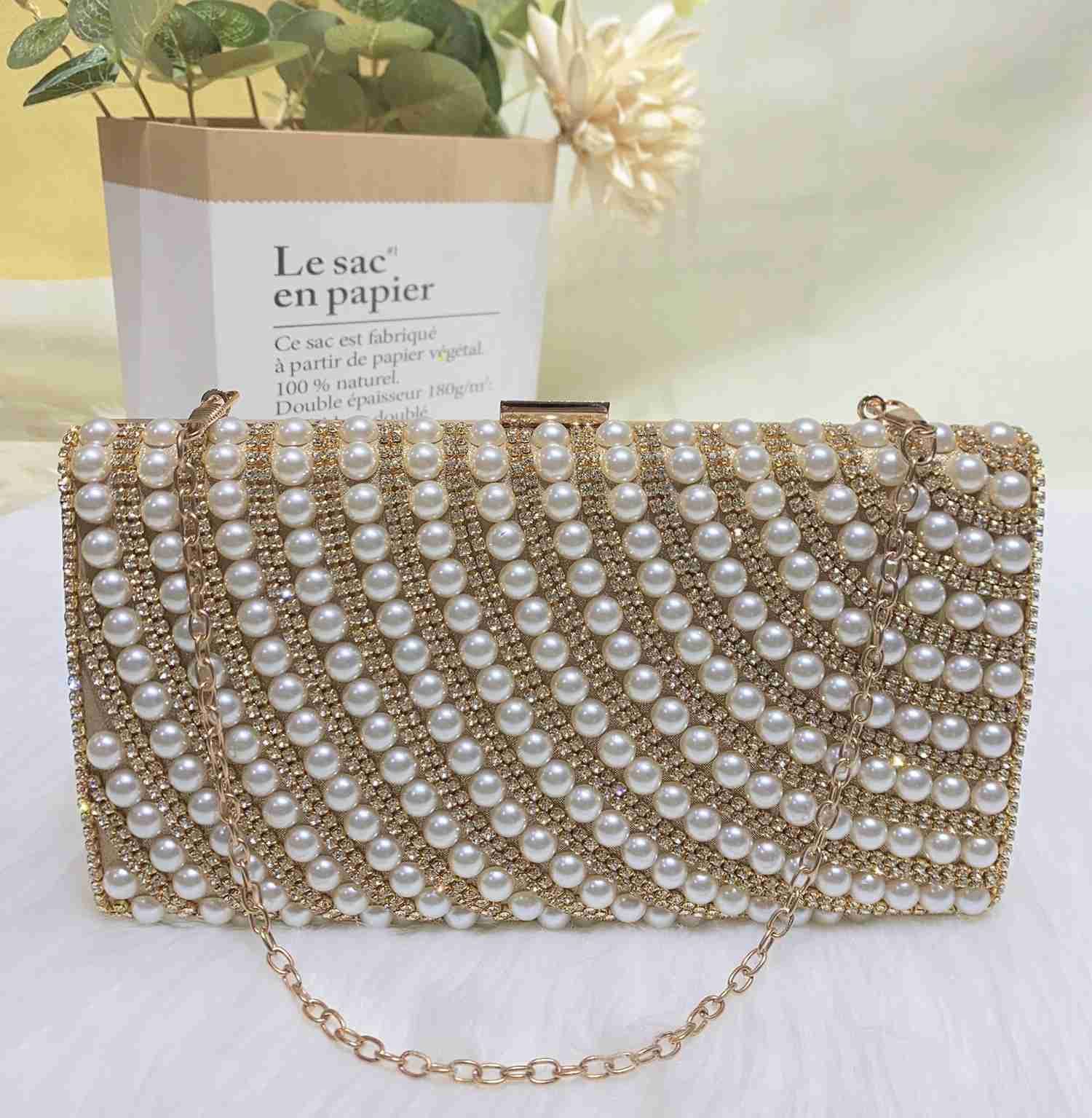 パーティーバッグ 大きめ パール ビーズ装飾 ショート クラッチバッグ フォーマルバッグ 謝恩会 成人式 同窓会 二次会 パーティードレス通販 チェーン付き 結婚式 おしゃれ
