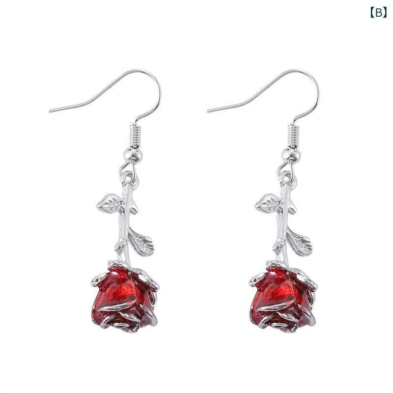 beautivityのピアス 薔薇 バラ 花 フラワー 大ぶり 揺れる ドロップピアス アンティーク風 ヴィンテージ調 立体 モチーフ 合金 エナメル アクセサリー ジュエリー エレガント 華やか パーティー 結婚式 普段使い ギフト｜アングル2