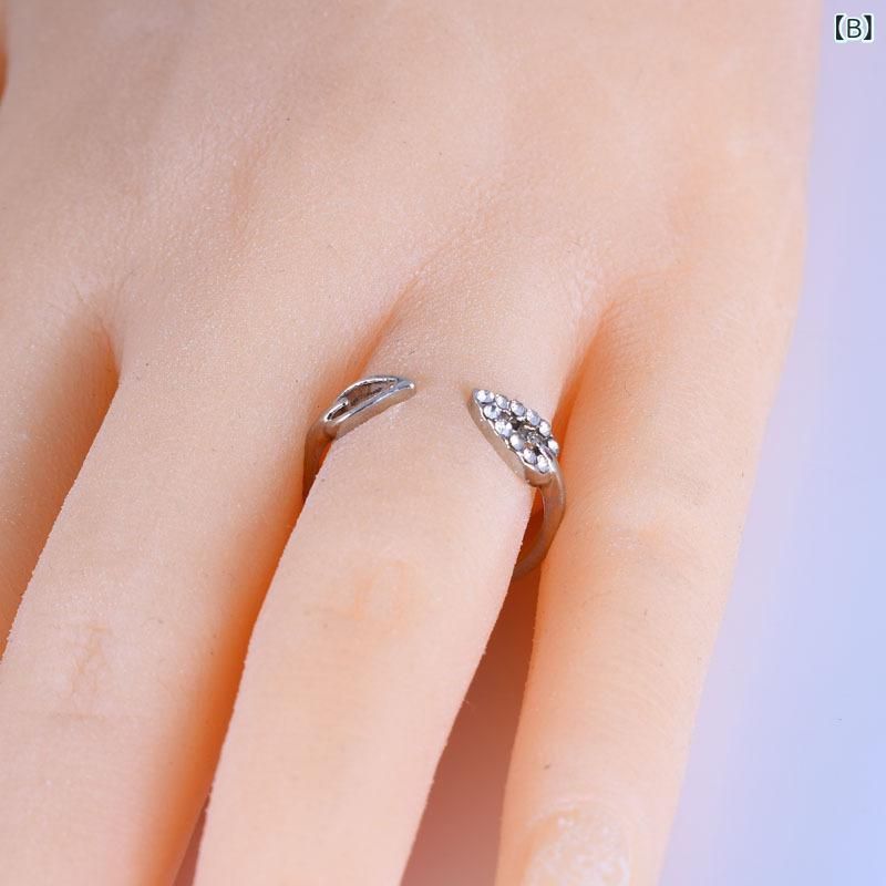 beautivityのリング ペアリング リーフ 葉 指輪 モチーフ オープンリング フリーサイズ シルバー 調整可能 キラキラ ビジュー アクセサリー ジュエリー ボタニカル シンプル カジュアル プレゼント ギフト お揃い 記念日 贈り物 カップル ペア 2個セット｜アングル2