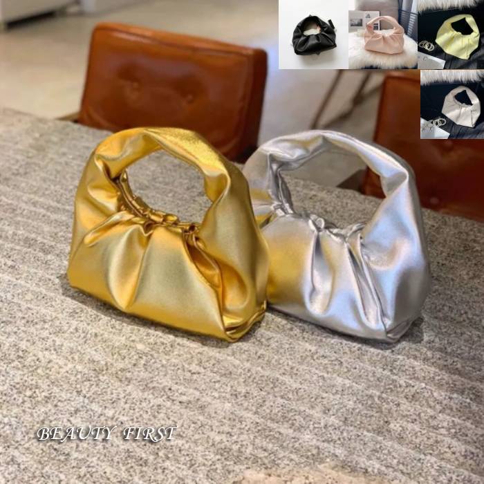 横長ワンハンドルバッグ ハンドバッグ 大サイズ 小サイズ ハンドバッグ トートバッグ シルバー銀 ゴールド金 鞄かばん バッグ 牛皮 上品 高級感 エレガント 可愛い シンプル レディース デイリー 普段用 お出かけ 式典 差し色バッグ 無地