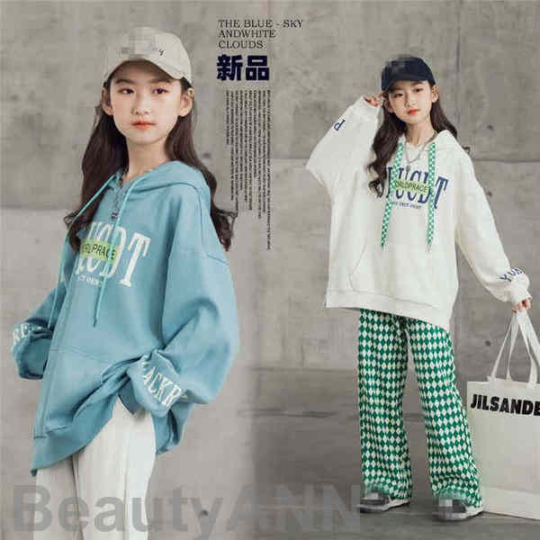 新生活 セットアップ 子供服 ジャージ パーカー フート付き キッズ 女子 上下セット 長袖 春秋 2点セット パーカーロングパンツ 登山着 スポーツウェア 可...