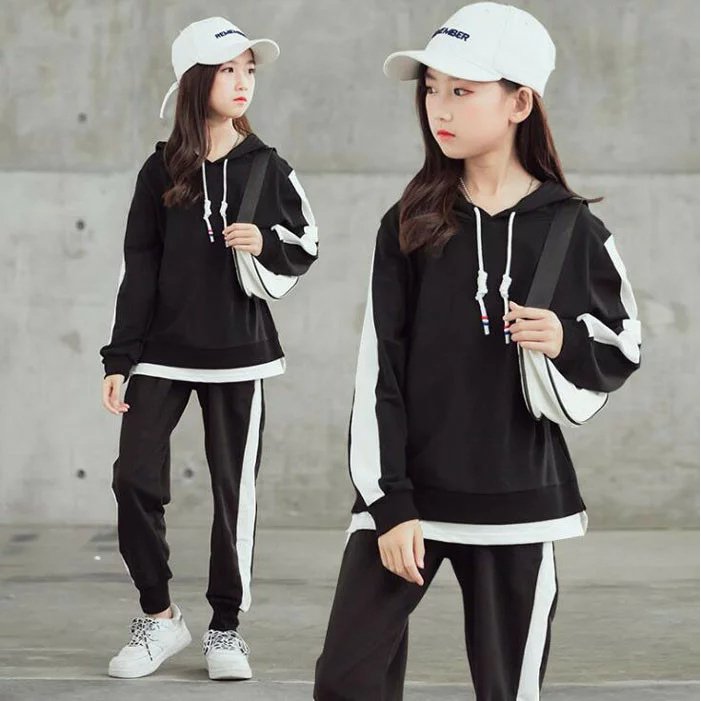 子供用ジャージ 韓国子供服 女の子 セットアップ 長袖 秋 パーカー ロングパンツ 運動着 運動会 体育祭 暖かい 秋冬新作 ジュニア服 2点セット 格好いい ...