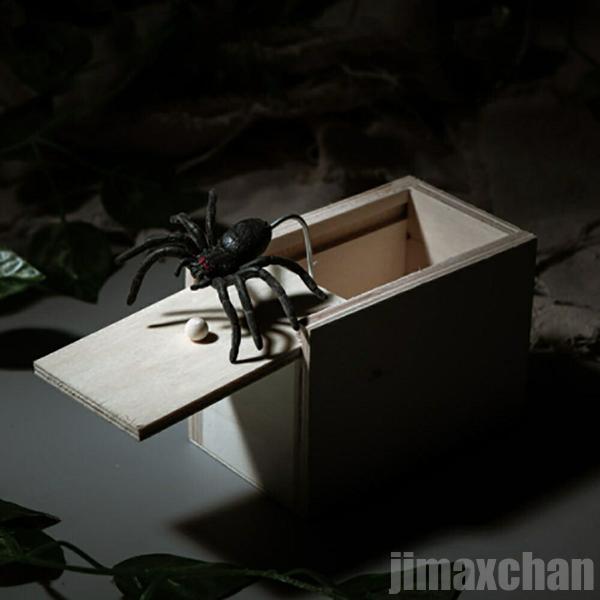 新生活 気楽 玩具 クモ びっくり箱 飛び出す 蜘蛛 おもしろ パーティーグッズ ドッキリ グッズ どっきり スパイダーボックス ミニ木箱 蜘蛛 悪ふざけ ジョ...