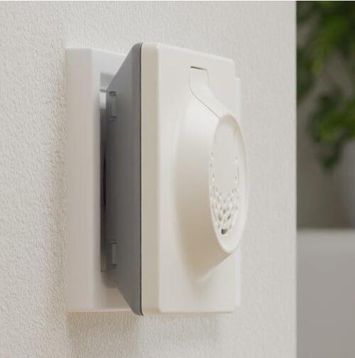 ビューティーメイトのTICKLESS HOME　ベージュ　コンセントプラグ TH01BE　【チックレスhホーム　ペットのダニ対策　ノミ対策　愛犬用　愛猫用　ペット用品　ペットグッズ】｜アングル2