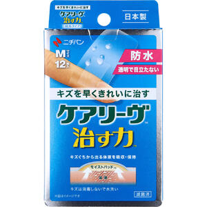 商品説明・仕様 ※メール便選択の場合、ご注文可能数量にご注意ください。別途追加料金が発生することがございます。 キズを早くきれいに！水仕事・シャワーに！ ●透明で目立たない防水テープ。 薄さ0.03mmの透明な特殊加工フィルムを使用。マット加工でつや消し処理を施している為、目立たず、自然な貼り心地を実現。シーンを選ばず、外出時にも最適です。 ●水に強く、肌にやさしい低刺激性粘着剤を使用。 独自に開発した低刺激性粘着剤を使用。肌へのやさしさと、はがれにくさを実現しました。 ●モイストヒーリング（湿潤療法）で、キズを早くきれいに治す。 ハイドロコロイドという特殊素材を使った「モイストパッドTM」でキズぐちをピタッと密閉し、キズぐちから出る体液をパッドが吸収、保持。キズを治すのに適した潤った環境をつくるので、皮ふが早くきれいに再生するのを促します。 ●かさぶたをつくらず、痛みをやわらげる。 モイストパッドTMがかさぶたがわりになり、キズを乾燥させないため、かさぶたをつくらず、皮ふの再生をスムースに促します。キズあとが残りにくく、痛みもやわらげます。 【管理医療機器(家庭用創傷パッド)】医療機器認証番号：226ADBZX00202000 【効能・効果】 切りキズ、すりキズ、さしキズ、かきキズ、あかぎれ、さかむけ、靴ずれ等の創傷及び軽度の熱傷（やけど）の「治療の促進」、「痛みの軽減」、「湿潤環境の維持」、「保護」 【サイズ】Mサイズ・・・25mmX70mm（パッド部・・・13mmX22mm） 【注意】 ・感染を起こす可能性のあるキズ、感染したキズ、かさぶたができているキズ、にきび、湿疹・発赤、虫さされ、皮膚炎などの症状、目の周囲・粘膜には使用しないでください。 ・かさぶたができたキズの場合、本品の湿潤効果が十分に得られない場合があります。 ・消毒剤や軟膏等と併用しないでください。 ・キズを水道水などでよく洗い、水気を拭きとってからご使用ください。 ・糖尿病や血行障害の治療を受けている方は、使用前に医師又は薬剤師に相談してください。 ・小児に使用させる場合は保護者の監督のもとに使用させてください。 ・3歳未満の乳幼児には使用しないでください。 ・はがす時は、皮ふを傷めないよう体毛の流れに沿って、ゆっくりはがしてください。 ・直射日光をさけ、なるべく湿気の少ない涼しい、小児の手のとどかない所に保管してください。 ・ご使用お前に必ず添付文書をよくお読みください。 ・再使用しないでください。 内容量：12枚入 製造国：日本 発売元：ニチバン 広告文責（有）テクノウエア TEL 06-4307-6393 ※パッケージデザイン・仕様は予告なく変更することがあります。関 連 商 品 手裏剣戦隊ニンニンジャー 救急ばんそうこう 20枚入　【絆創膏　衛生用品】ニッコリバン 救急ばんそうこう 仮面ライダードライブ 10枚入　【絆創膏　衛生用品 KN2】妖怪ウォッチ 妖怪プチばんそうこう 12枚入　【絆創膏　衛生日用品 KN2】妖怪ウォッチ ニッコリバン救急ばんそうこう 10枚入　【妖怪ウォッチ　ばんそうこう　怪我　傷】 敏感お肌も安心　ばんそうこう　フリーサイズ　75mm×150mm　2枚入【ばんそうこう　フリーサイズ　救急　処置　怪我】消毒もできる　液体ばんそうこう　5g入 【絆創膏 すり傷 切り傷 さし傷 かき傷 靴ずれ】バンドエイド　キズパワーパッド　水仕事用　10枚入 【ジョンソン・エンド・ジョンソン BAND AID 指先 保護 キズ 擦り傷 擦傷 切り傷 すり傷 さし傷 かき傷 靴ずれ 創傷 軽度 熱傷 やけど 治癒 痛み 軽減】バンドエイド　キズパワーパッド　靴ずれ用　6枚入 【ジョンソン・エンド・ジョンソン BAND AID 指先 保護 キズ 擦り傷 擦傷 切り傷 すり傷 さし傷 かき傷 靴ずれ 創傷 軽度 熱傷 やけど 治癒 痛み 軽減】 ニチバン あかぎれ保護バン 関節用 お買い得 50枚入　【絆創膏 KN2】ニチバン あかぎれ保護バン ロールタイプ 25mm×4．5m　【絆創膏 KN2】ニチバン ケアリーヴ 防水 ミッフィー ジュニアサイズ 16枚入　【絆創膏 KN2】キズリバテープ ウレタンタイプ絆創膏 指先サイズ　10枚入 　【絆創膏　衛生用品　すり傷、切り傷、さし傷、かき傷、靴ずれ、創傷面の消毒・保護】