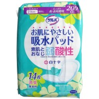 商品説明・仕様 素肌とおなじ弱酸性で肌をいたわる尿ケアを実現。 いきいきとした毎日をサポートします。 ●お肌すっきり、長時間あんしん！ いつも通りに過ごすための工夫。 ●高吸水ポリマー！ 尿をしっかり閉じ込めいつもサラサラです。 吸水後の気になるにおいを抑えます。 ●全面通気構造！ 装着時もお肌快適です。 ●粘着テープが使用中のズレやヨレを抑えます！ 【医療費控除対象品】軽度尿失禁パッド(大人用紙おむつ) 【寸法】巾130mm×長さ335mm 【吸収量】200cc 【素材】 表面材：ポリオレフィン系不織布 吸収材：綿状パルプ、高分子吸収材 防水材：ポリエチレンフィルム、ポリオレフィン系不織布 止着材：剥離紙、スチレン／イソプレン 結合材：スチレン等 【使用上の注意】 ・汚れたパッドは早くとりかえてください。 ・テープは直接肌につけないで下さい。 ・誤って口に入れたり、のどにつまらせることのないよう保管場所に注意し、使用後はすぐに処理してください。 【保管上の注意】 ・開封後はほこりや虫が入らないよう、衛生的に保管してください。 【使用後の処理】 ・汚れた部分を内側にして、不衛生にならないように処理してください。 ・トイレにパッドを捨てないでください。 内容量：14枚入 製造国：ドイツ 発売元：白十字 広告文責（有）テクノウエア TEL 06-4307-6393 ※パッケージデザイン・仕様は予告なく変更することがあります。関 連 商 品 サルバ　お肌にやさしい吸水パッド　しっかり長時間用　150cc　14枚入　【白十字　軽失禁　尿漏れ対策　紙おむつ　紙オムツ　衛生用品】サルバ　お肌にやさしい吸水パッド　あんしん中量用　100cc　14枚入　【白十字　軽失禁　尿漏れ対策　紙おむつ　紙オムツ　衛生用品】サルバ　お肌にやさしい吸水パッド　かいてき少・中量用　50cc　14枚入　【白十字　軽失禁　尿漏れ対策　紙おむつ　紙オムツ　衛生用品】サルバ　お肌にやさしい吸水パッド　たっぷり夜・長時間用　200cc　14枚入　【白十字　軽失禁　尿漏れ対策　紙おむつ　紙オムツ　衛生用品】