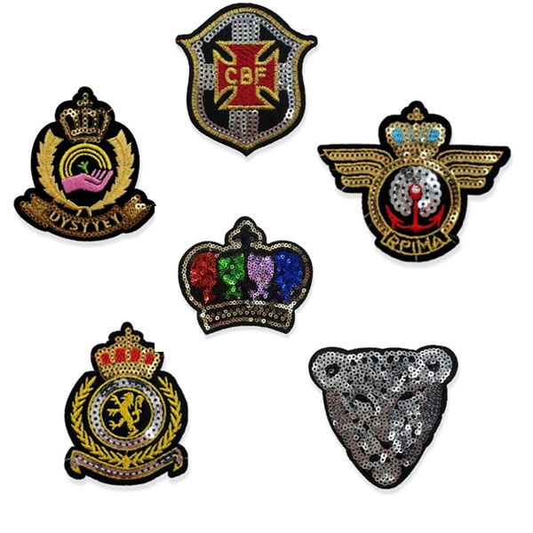 アイロン ワッペン 6枚 1セット 送料無料 お得セット アップリケ スパンコール 　キラキラ　人気 王冠 ..