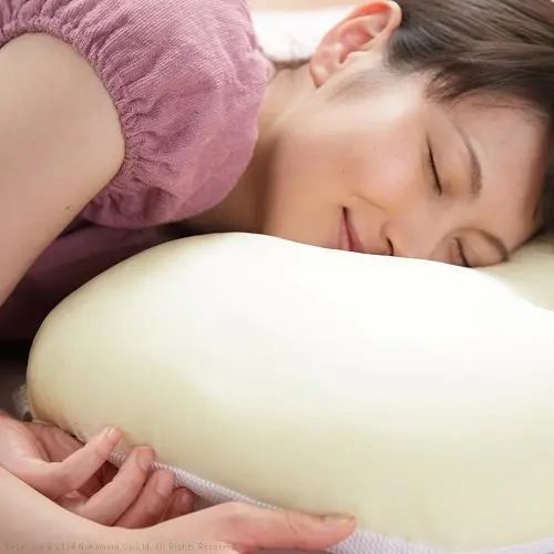 Rakuten - 枕 まくら 幅43cm オールシーズン 丸洗い可 日本国産 アイボリー 通気性 ビーンズ型