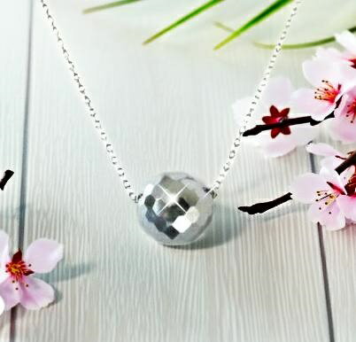 【テラチタン】 ネックレス 究極コラボ 純チタン＆純テラヘルツ チェーンネックレス 輝く平小豆【細】 ..