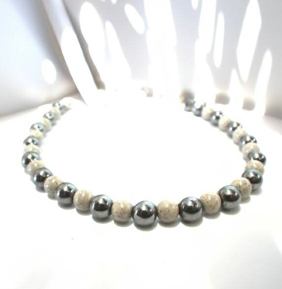 男女兼用 テラヘルツ&北投石 6mm丸玉ネックレス 【選べる長さ約34～40cm】【選べる金具】 【北投石：台湾産セラミック加工処理石】 モノトーンデザインが人気 伸び～るネックレス