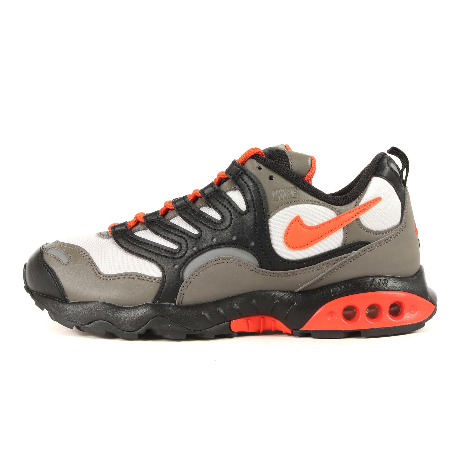 NIKE ナイキ サイズ:27.0cm AIR TERRA HUMARA 18 (AO1545-003) エア テラ フマラ オリーブグレー ディープオレンジ US9 ローカット スニーカー シューズ 靴【メンズ】【中古】【K4083】