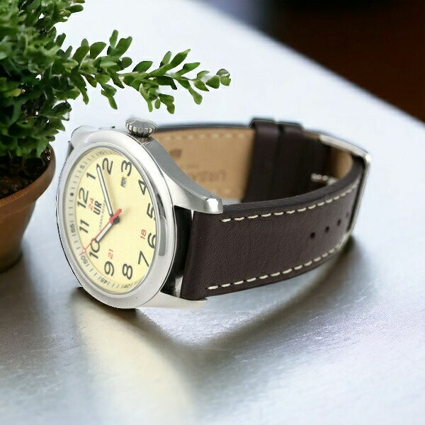 URBAN RESEARCH 3針デイト 革ベルト メンズ 腕時計 ブランド UR001-03 アーバンリサーチ ゴールド 時計 ギフト 父の日 プレゼント 実用的